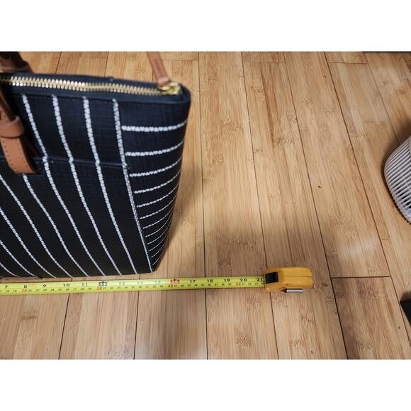 Fossil Women's Rachel Leather Printed Tote Bag Medium Black White Handbag Charm - Picture 5 of 16